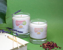 Load image into Gallery viewer, Rose Scented Soy Candle